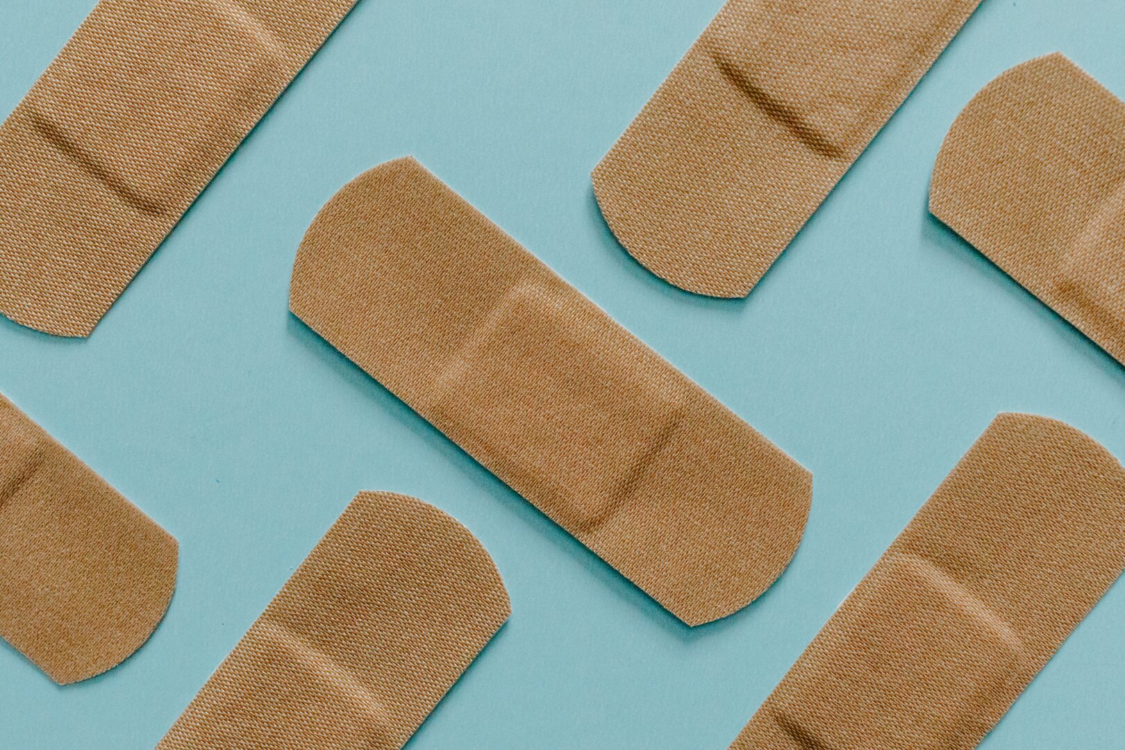 Navigating the Regulatory Pathways and Requirements of Wound Dressing Products